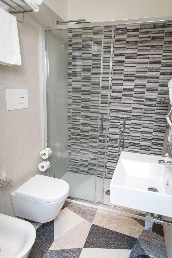 4Essences Boutique Rooms Maratea Bagian luar foto