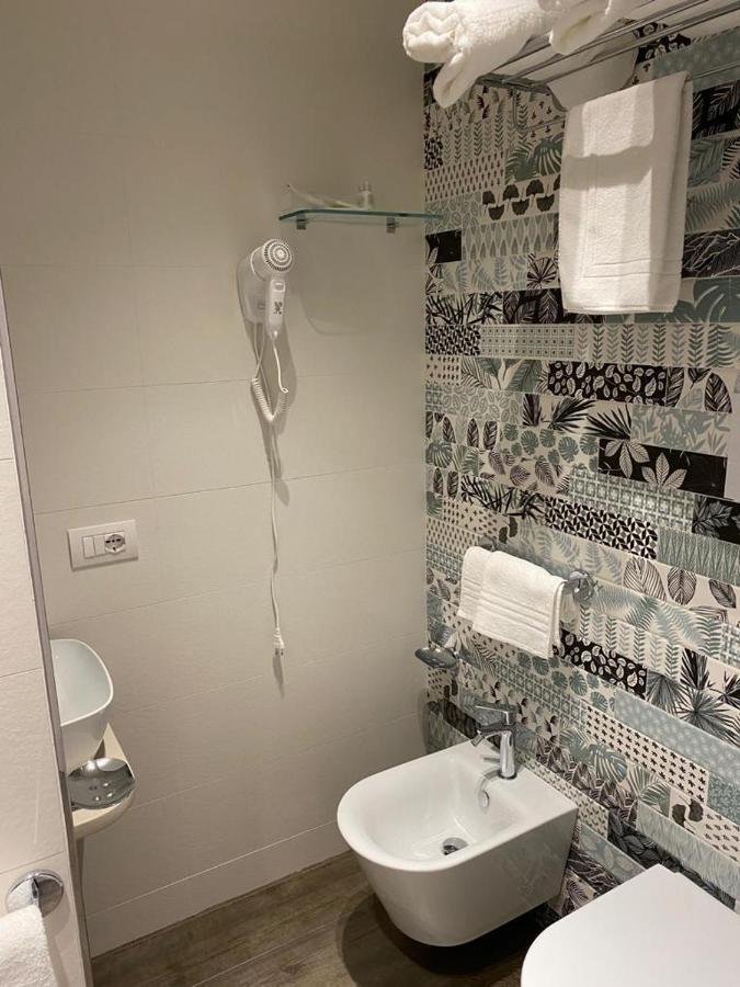 4Essences Boutique Rooms Maratea Bagian luar foto