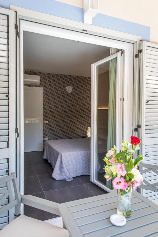 4Essences Boutique Rooms Maratea Bagian luar foto
